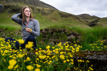 Hlaða mynd í myndasafnsskoðara, Merino hálfrennd peysa - dömu
